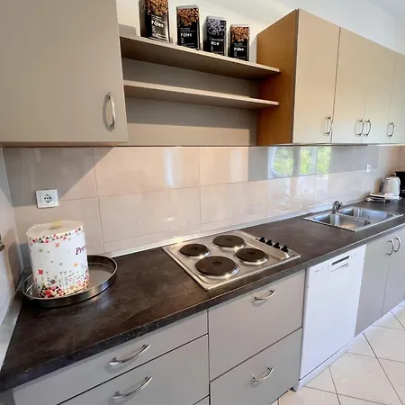 House Draga Apartment