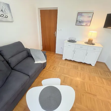 House Draga Apartman Kampor