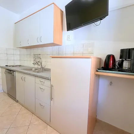 House Draga Apartman Kampor